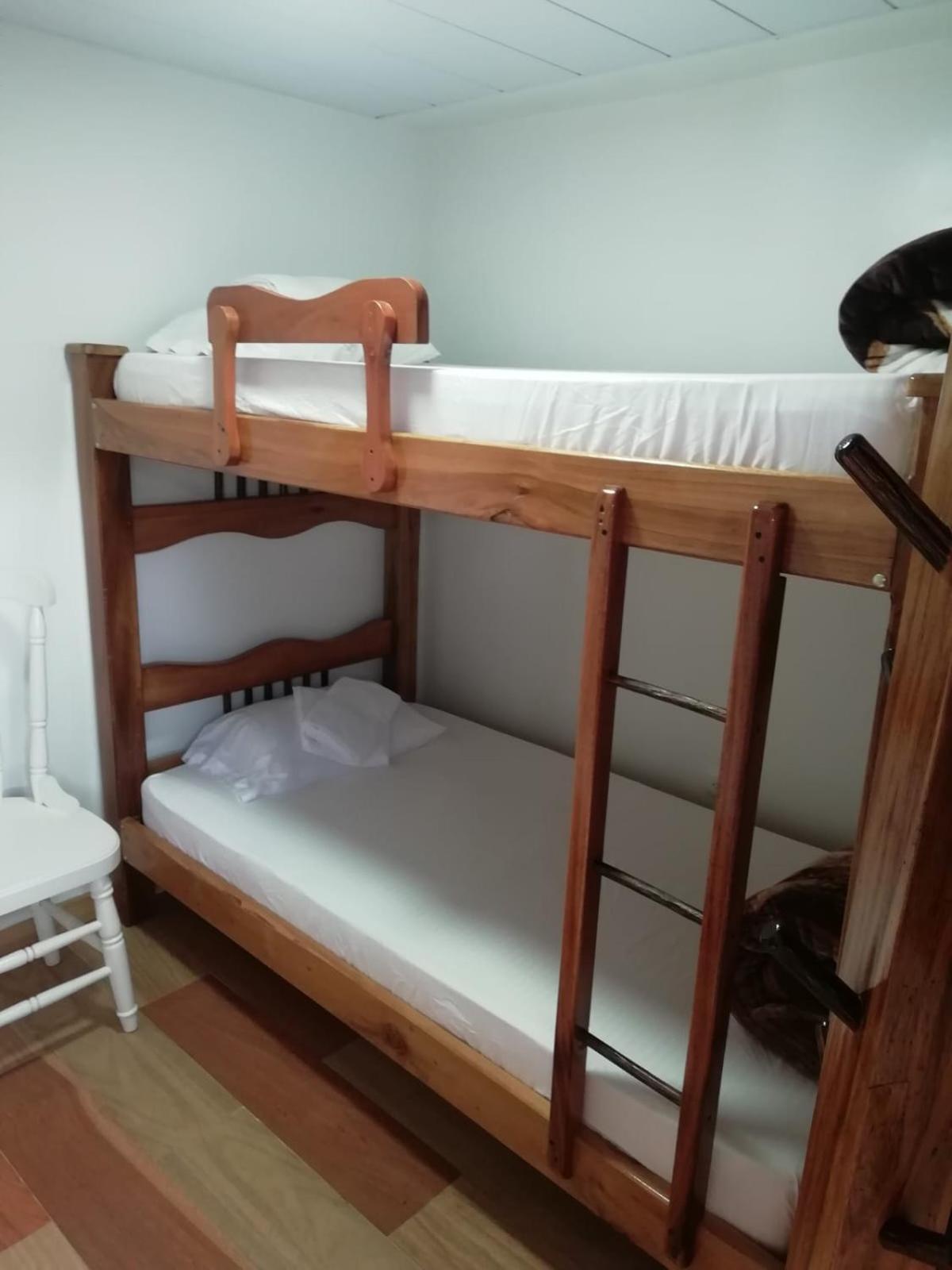 Elizabetha Hostal Salento Bagian luar foto