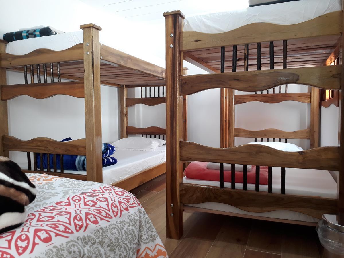 Elizabetha Hostal Salento Bagian luar foto