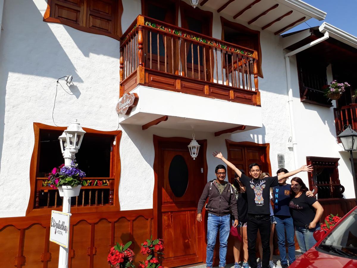 Elizabetha Hostal Salento Bagian luar foto