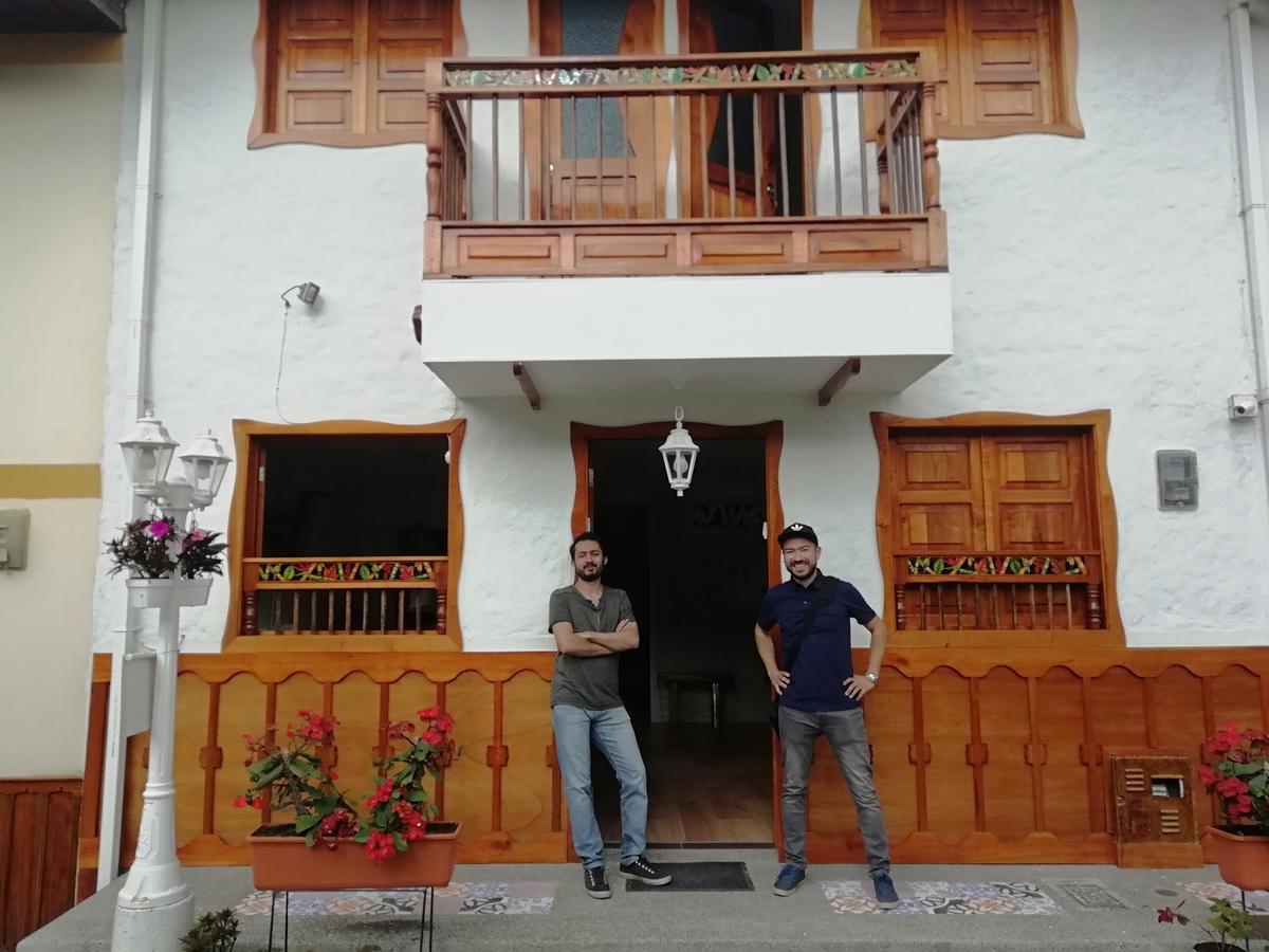 Elizabetha Hostal Salento Bagian luar foto