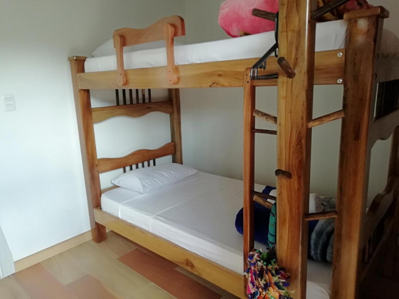 Elizabetha Hostal Salento Bagian luar foto